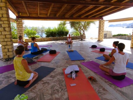 Yogaterrasse Souda Mare